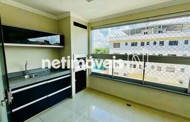 Imagem: O apartamento possui 4 Dormitórios, 2 Banheiros, 2 Vagas na