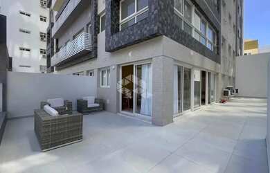 Imagem: O apartamento possui 3 Dormitórios, 3 Banheiros, 2 Vagas na