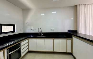 Imagem 10: HORTO VILLE - Casa para Alugar no HortoVille Abrantes. 4/4 com gourmet e energia solar