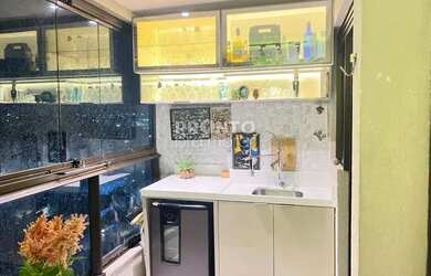 Imagem 8: Imóvel para venda possui 60 metros quadrados com 2 quartos em Centro...