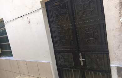 Imagem: A casa possui 2 Dormitórios, 1 Banheiro, Imóvel novo e está