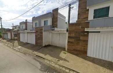 Imagem: A casa possui 2 Dormitórios, 1 Banheiro, 360m² de Área e