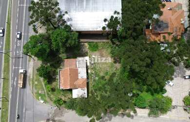 Imagem: O terreno possui 1.315m² de Área e está localizado em Gramado