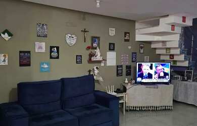 Imagem 2: Casa em Hípica. Churrasqueira, Varanda, Lareirae1 Vaga na garagem