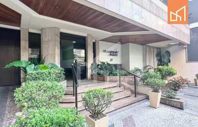 Imagem: O apartamento possui 4 Dormitórios, 5 Banheiros, 3 Vagas na