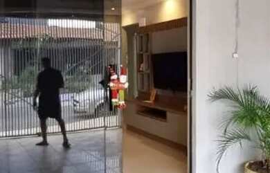 Imagem 14: Linda casa QNL 15. Guarda roupa, 200m² de Área, 4 Vagas na garageme3...