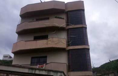 Imagem: O apartamento possui 3 Dormitórios, 1 Banheiro, 1 Vaga na garagem