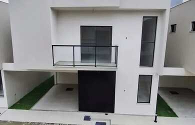 Imagem: A casa em condomínio possui 3 Dormitórios, 4 Banheiros, 2