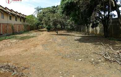 Imagem: O terreno possui 2.000m² de Área e está localizado em São