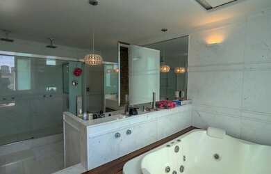 Imagem 10: Casa na Barra da Tijuca Condomínio Jardim Marapendi, Praia Posto 7