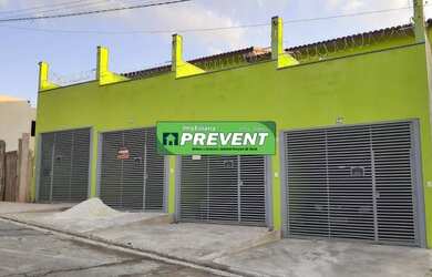 Imagem: A casa possui 2 Dormitórios, 1 Banheiro, 1 Vaga na garagem