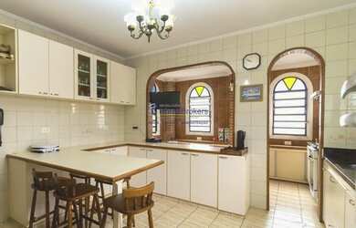 Imagem 8: Sobrado próximo Aeroporto