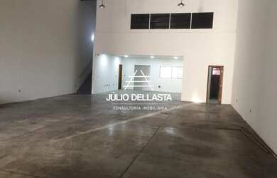 Imagem: O depósito possui 340m² de Área e está localizado em Parque