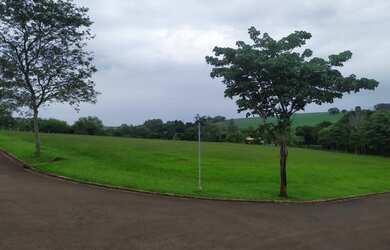 Imagem: O terreno possui 2.990m² de Área e está localizado em Estância