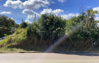 Imagem: O terreno possui 733m² de Área e está localizado em Tanguá