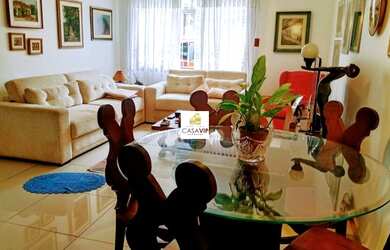 Imagem: A casa possui 2 Dormitórios, 3 Banheiros, 1 Vaga na garagem