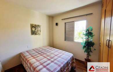 Imagem: O apartamento possui 4 Dormitórios, 3 Banheiros, 2 Vagas na