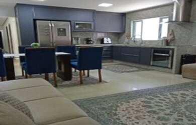 Imagem: A casa possui 3 Dormitórios, 3 Banheiros, 3 Vagas na garagem