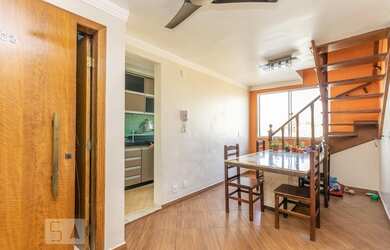 Imagem: O apartamento na cobertura possui 4 Dormitórios, 2 Banheiros