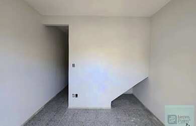 Imagem: O apartamento possui 3 Dormitórios, 2 Banheiros, 90m² de Área