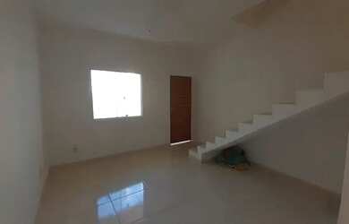 Imagem: A casa possui 2 Dormitórios, 2 Banheiros, 68m² de Área e