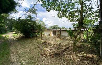 Imagem: O terreno possui 1.000m² de Área e está localizado em Mury