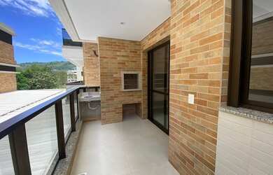 Imagem: O apartamento possui 3 Dormitórios, 2 Banheiros, 2 Vagas na