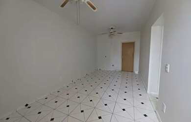 Imagem: O apartamento possui 1 Dormitório, 1 Banheiro, 40m² de Área