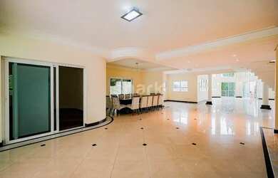 Imagem 5: Casa para venda e locação por R$12.000.000,00 ou R$ 42.000,00/mês em...