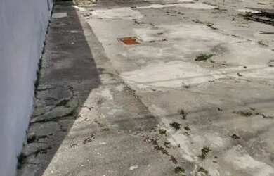 Imagem: A casa possui 1 Dormitório, 1 Banheiro, 1 Vaga na garagem