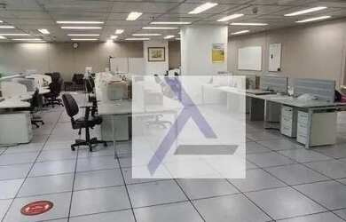 Imagem: O depósito possui 5 Vagas na garagem, 681m² de Área e Imóvel