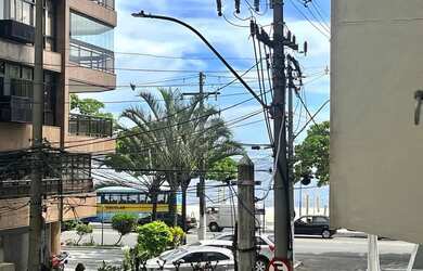 Imagem: A casa possui 5 Dormitórios, 4 Banheiros, 3 Vagas na garagem