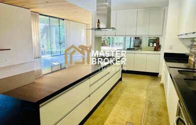 Imagem 13: Casa de Alto Padrão com 4 Quartos e 3 Suítes à Venda em São Sebastião das Águas Claras, Ma