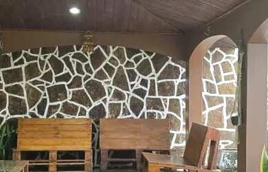 Imagem: A casa possui 3 Dormitórios, 3 Banheiros e está localizado