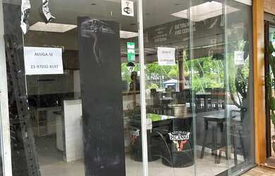 Imagem: O depósito possui 1 Vaga na garagem e 40m² de Área e está