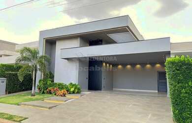 Imagem: A casa em condomínio possui 3 Dormitórios, 4 Banheiros, 4