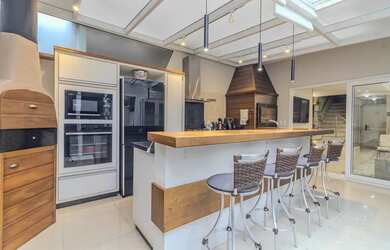 Imagem 8: Casa em condomínio com 190 metros 4 quartos 2 vagas no bairro Tristeza...