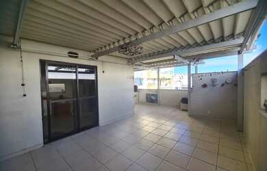 Imagem: O apartamento possui 3 Dormitórios, 2 Banheiros, 1 Vaga na