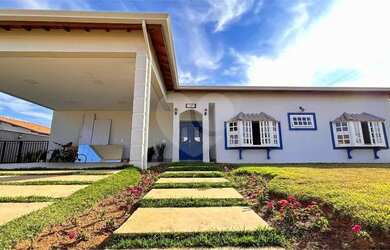 Imagem: A fazenda possui 246m² de Área e está localizado em Quinta