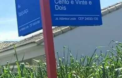 Imagem: A casa possui 2 Dormitórios e 1 Banheiro e está localizado