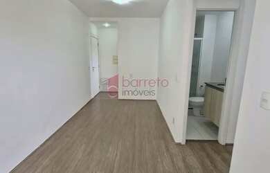 Imagem: O apartamento possui 3 Dormitórios, 1 Banheiro, 1 Vaga na garagem