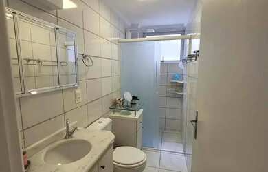 Imagem: O apartamento possui 2 Dormitórios, 2 Banheiros, 1 Vaga na