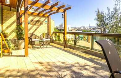 Imagem: O apartamento na cobertura possui 3 Dormitórios, 5 Banheiros