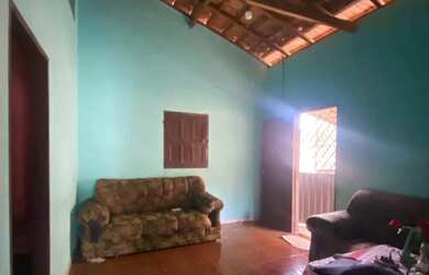 Imagem: A casa possui 2 Dormitórios, 1 Banheiro e 125m² de Área e