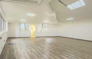 Imagem: O depósito possui 231m² de Área e está localizado em Vila