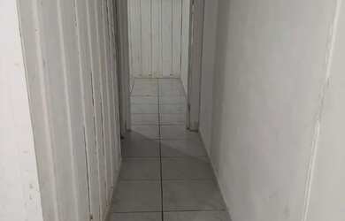 Imagem 7: ALUGO CASA DE MADEIRA NO MACANÃ PRÓXIMO AO TERMINAL