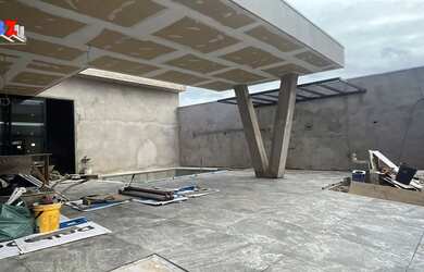 Imagem: O apartamento possui 3 Dormitórios, 2 Banheiros, 2 Vagas na