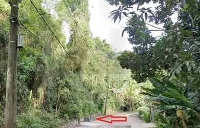 Imagem: O terreno possui 2.100m² de Área e está localizado em Vila