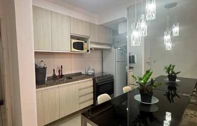 Imagem: O apartamento possui 2 Dormitórios, 2 Banheiros, 1 Vaga na