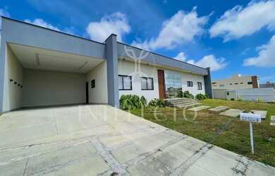 Imagem: A casa em condomínio possui 3 Dormitórios, 5 Banheiros, 2